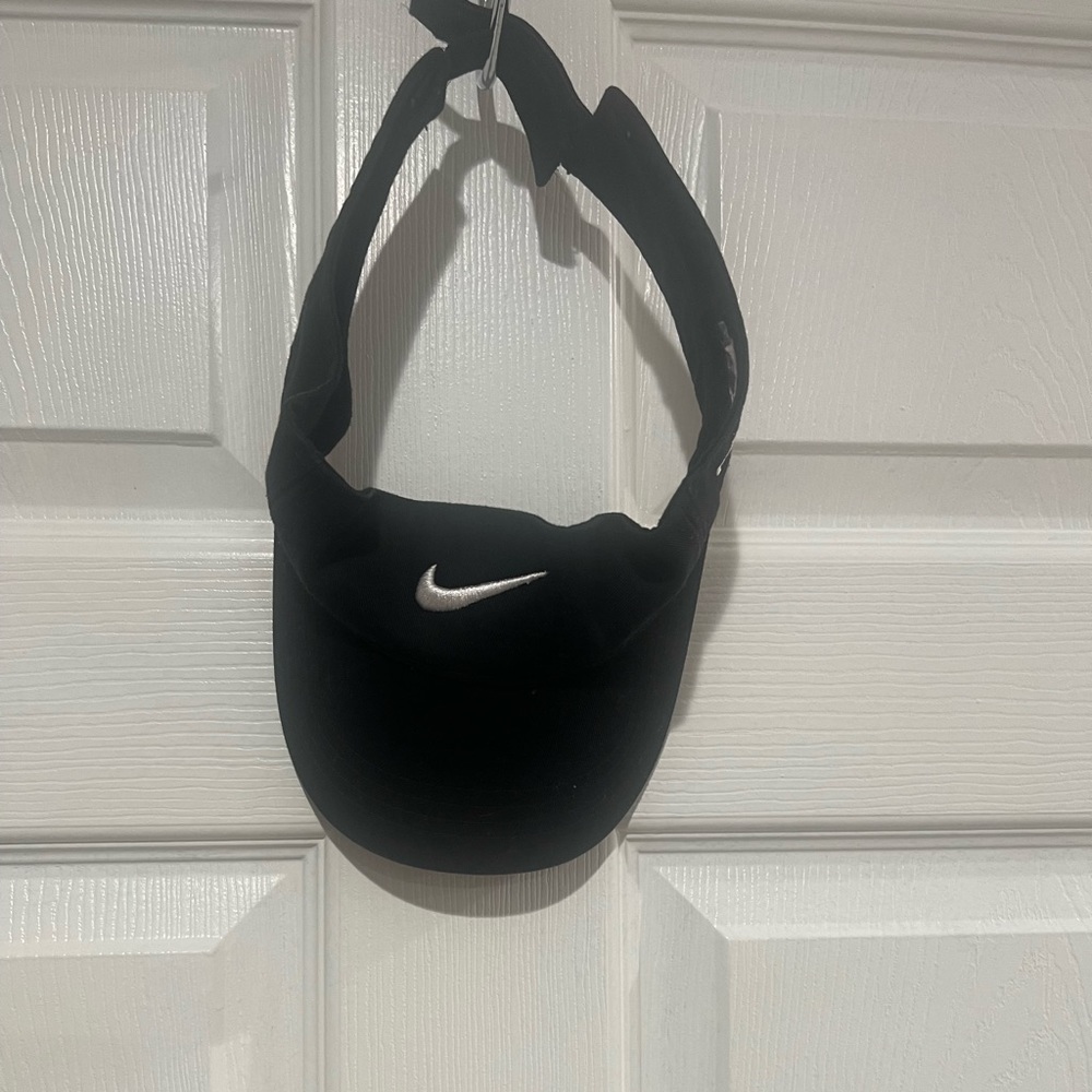Nike Sun Visor adjustable 🧢